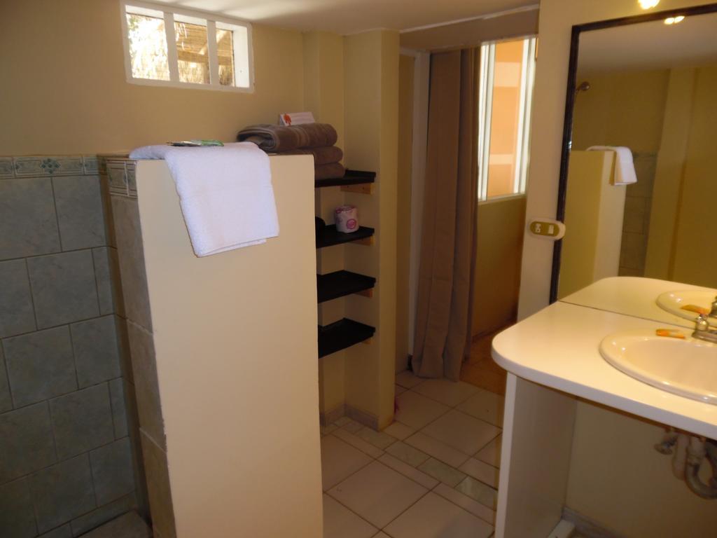 La Palapa Guest House Tamarindo Room photo