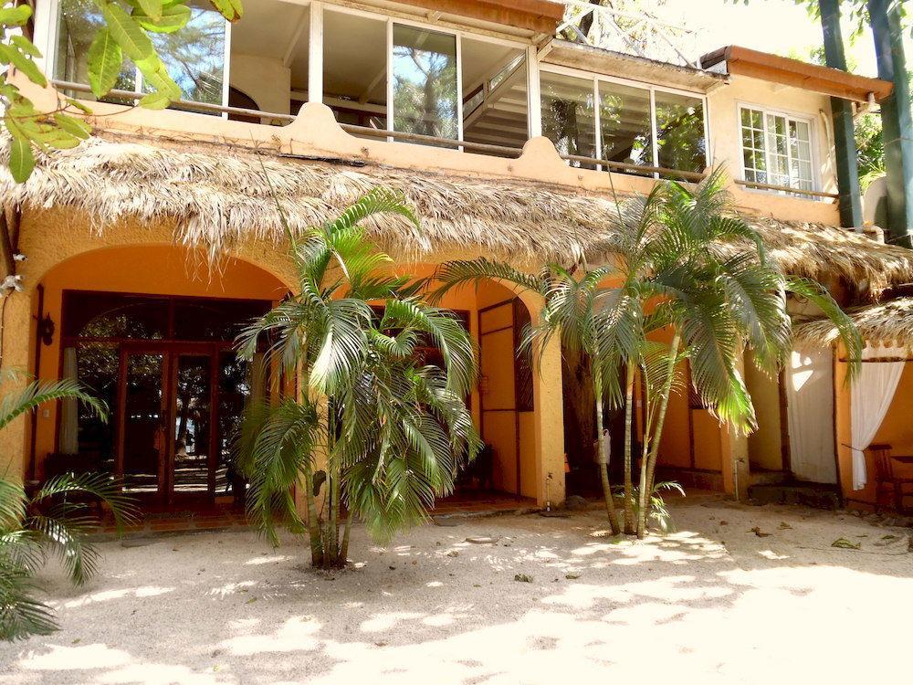 La Palapa Guest House Tamarindo Exterior photo